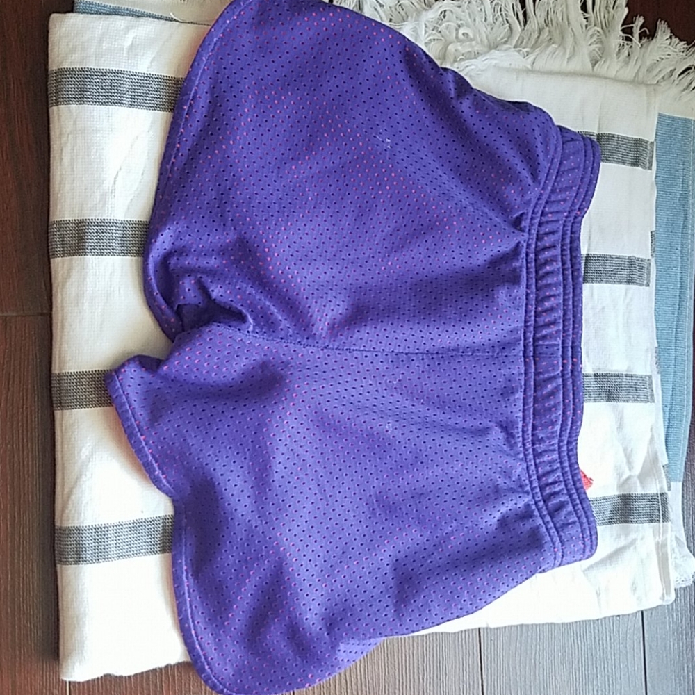 Shorts - Picture 2 of 2